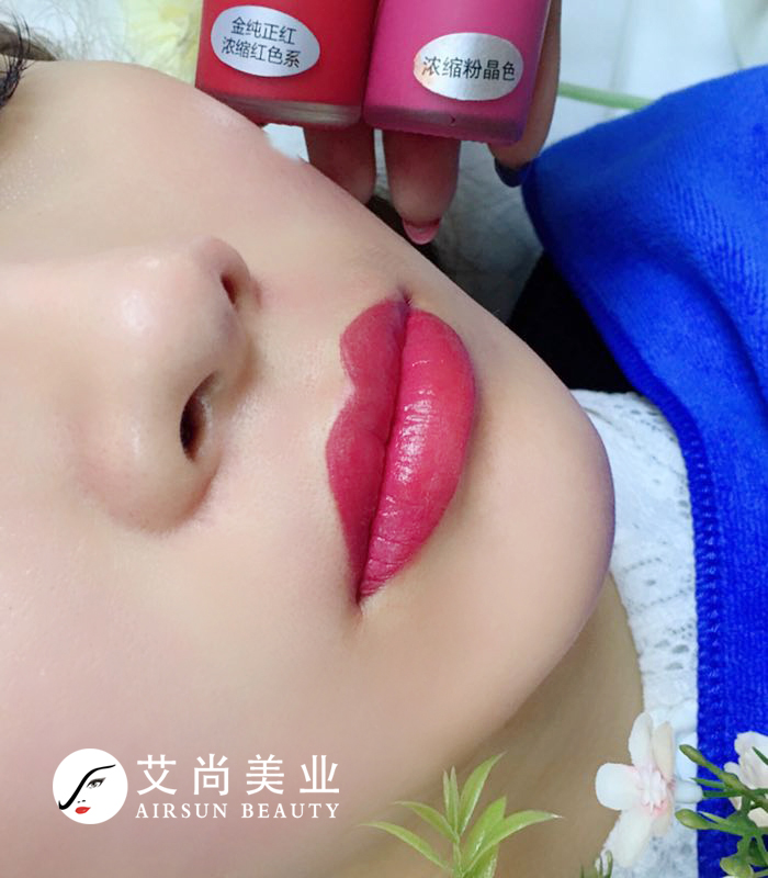 现在学纹绣还有前景吗?艾尚美业纹绣学校(图3) 现在学纹绣还有前景吗?艾尚美业纹绣学校(图3)